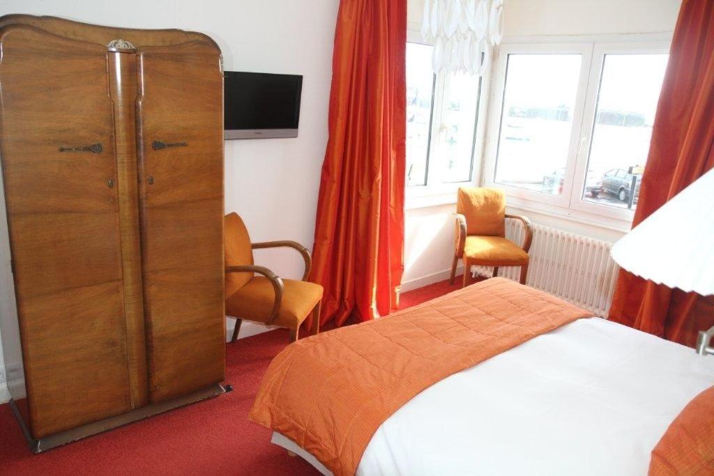 Hotel Le Suroit Perros-Guirec Pokoj fotografie